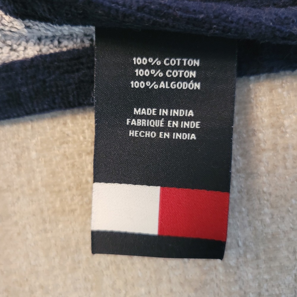 5 Tommy Hilfiger Patriotic USA Flag Red White & Blue Beach Towels 35x66" w/ Tags - Picture 7 of 14